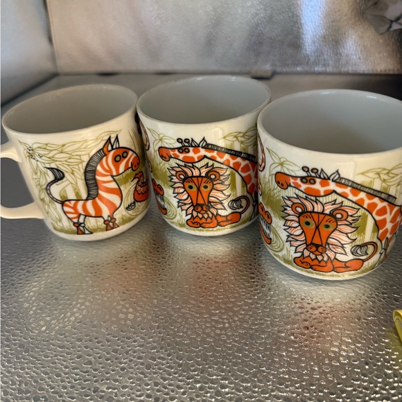 Vintage Animal Print Mugs Set - Picture 4 of 9